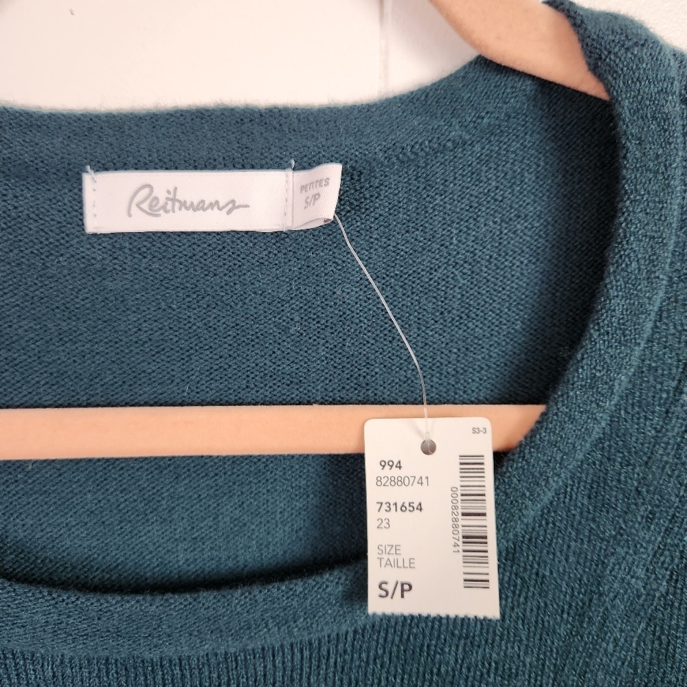 Reitmans Green Stretchy Fuzzy Cozy Long Sleeve Sweater Crew Neck New NWT Small - Picture 5 of 7